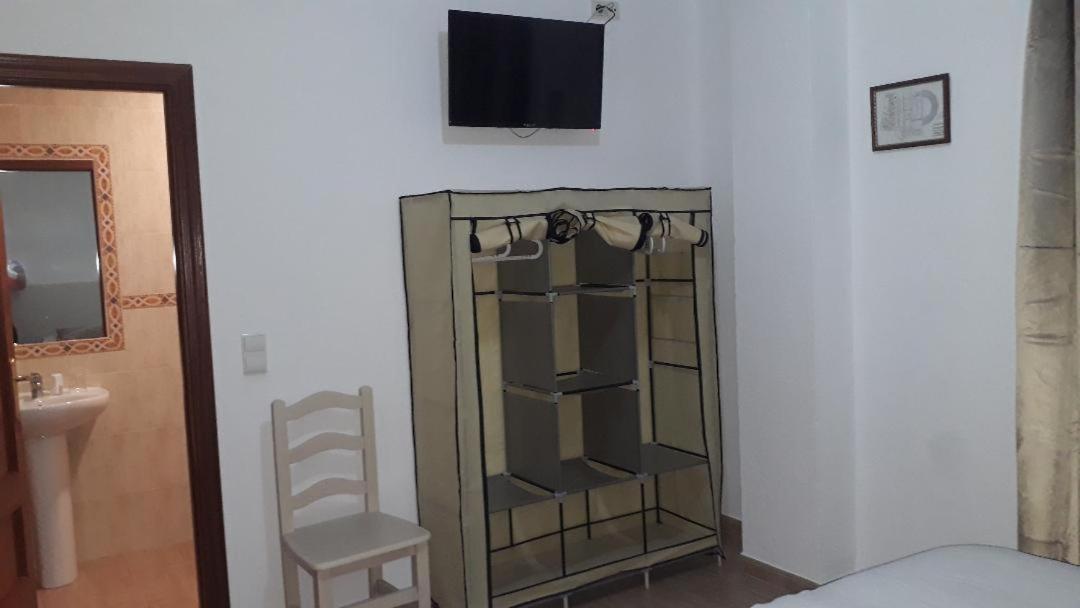 Hostal Villa Carbula Almodóvar del Río Esterno foto